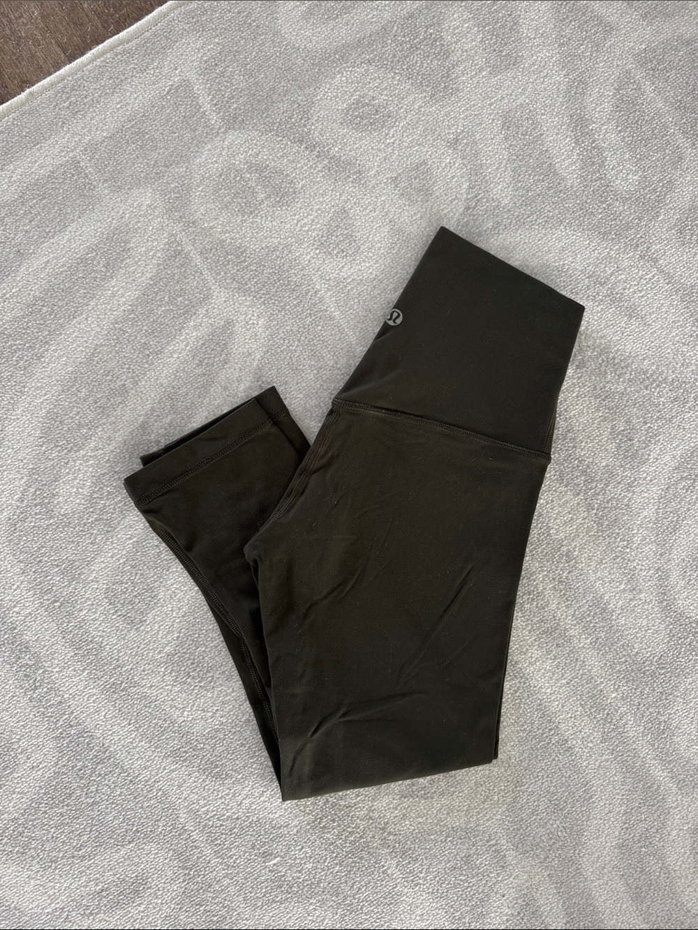 lululemon athletica Black High-Rise Athletic align Leggings 3/4 ankle cut